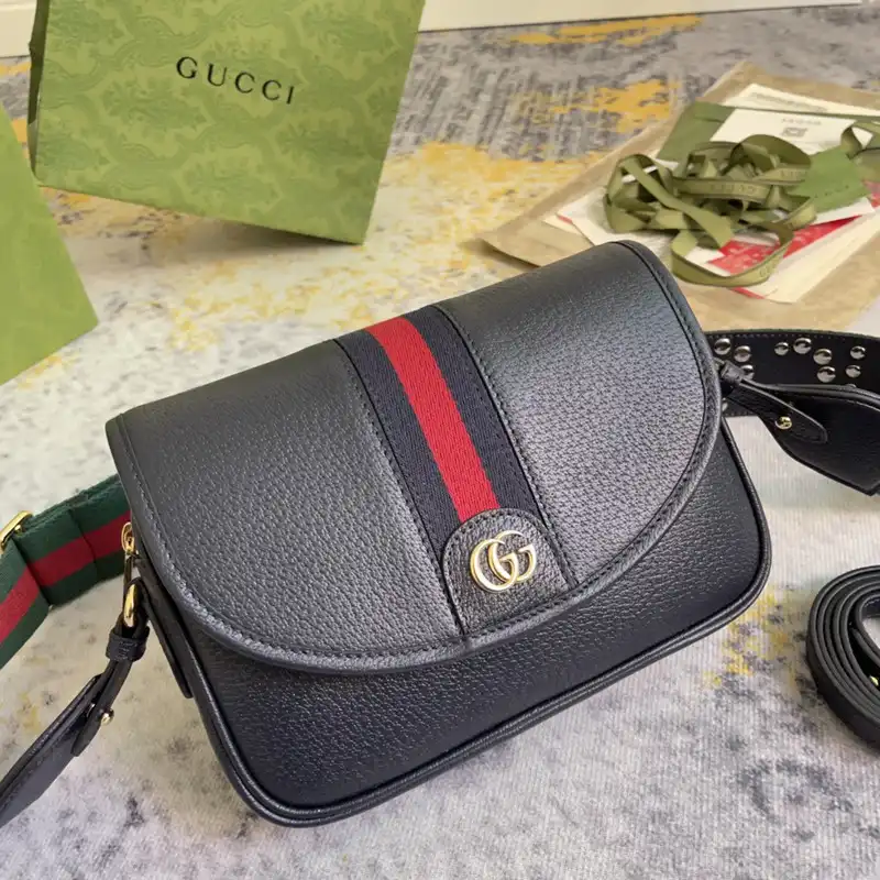 G*u*i bag 2211dj0051