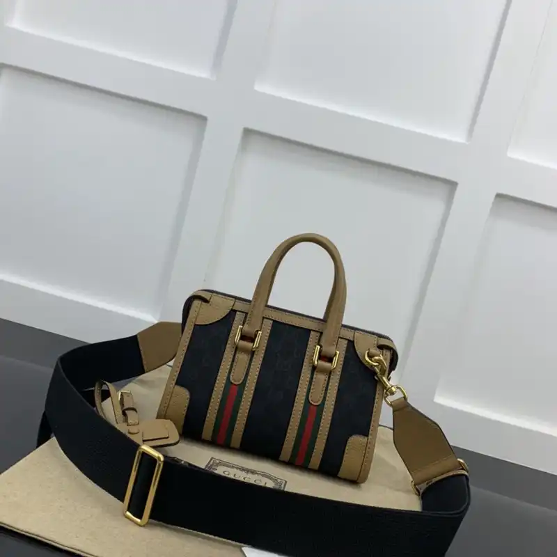 G*u*i bag 2211ya0019