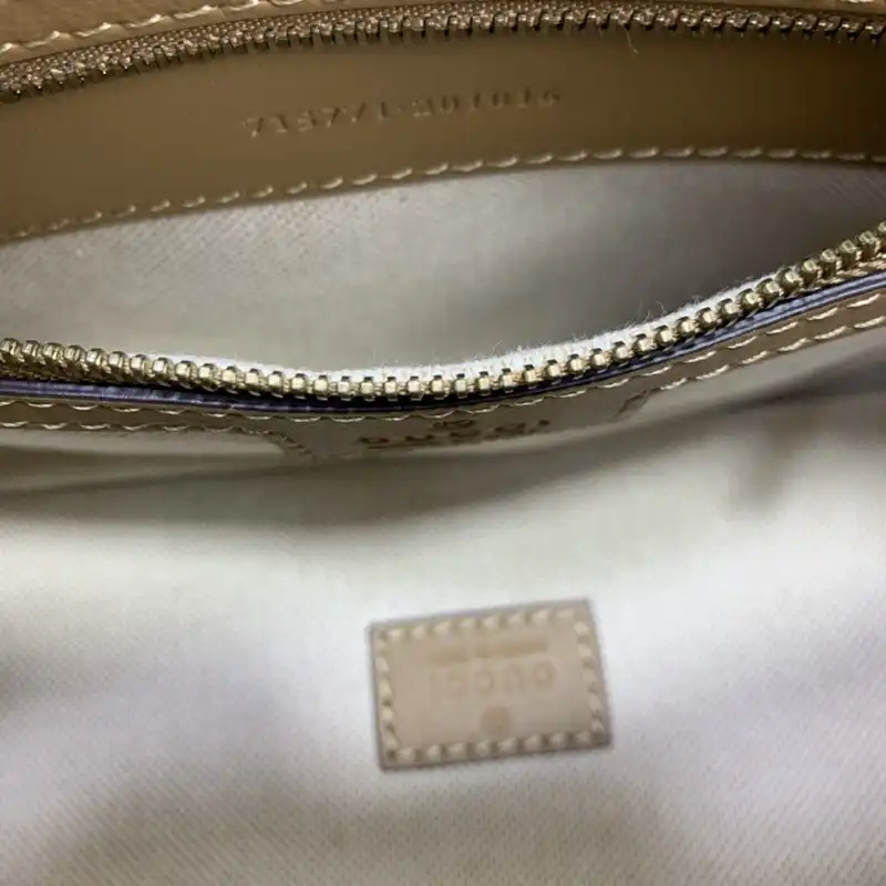 G*u*i bag 2211ya0019