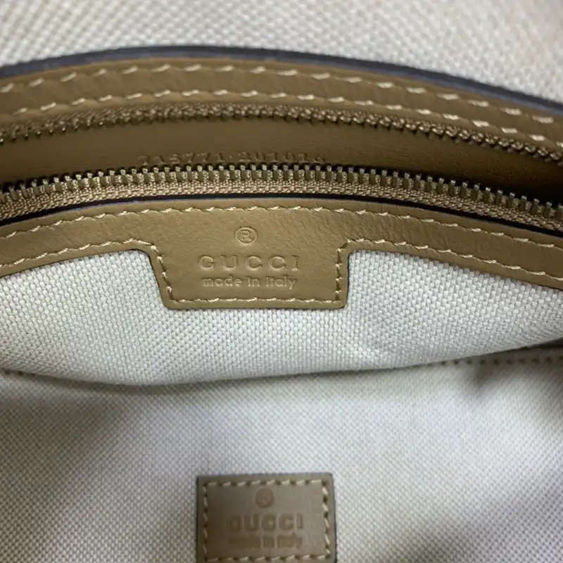 G*u*i bag 2211ya0021