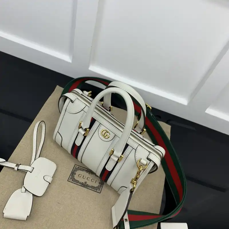 G*u*i bag 2211ya0022