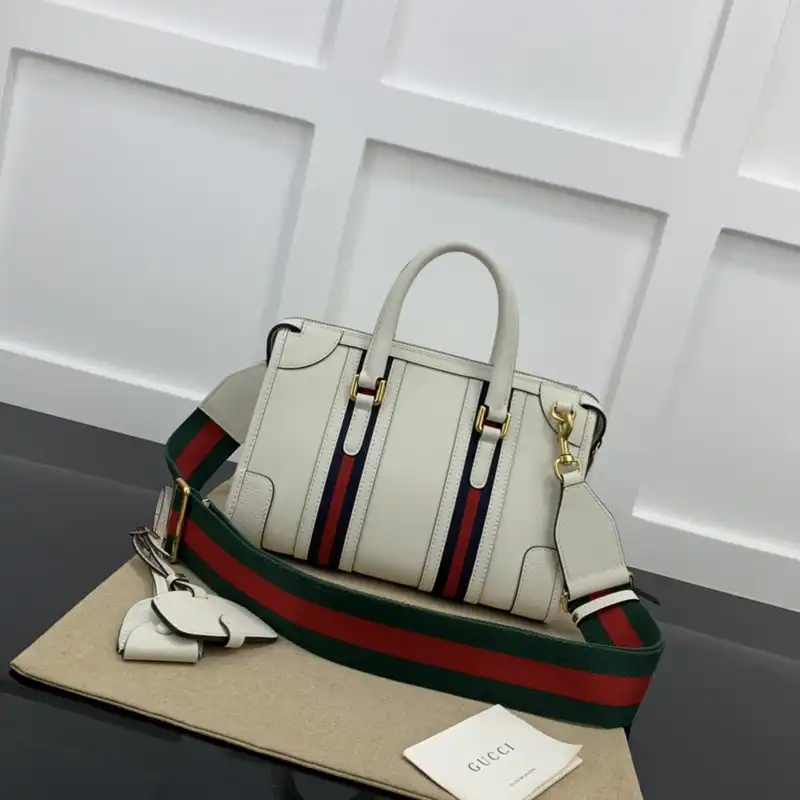G*u*i bag 2211ya0025