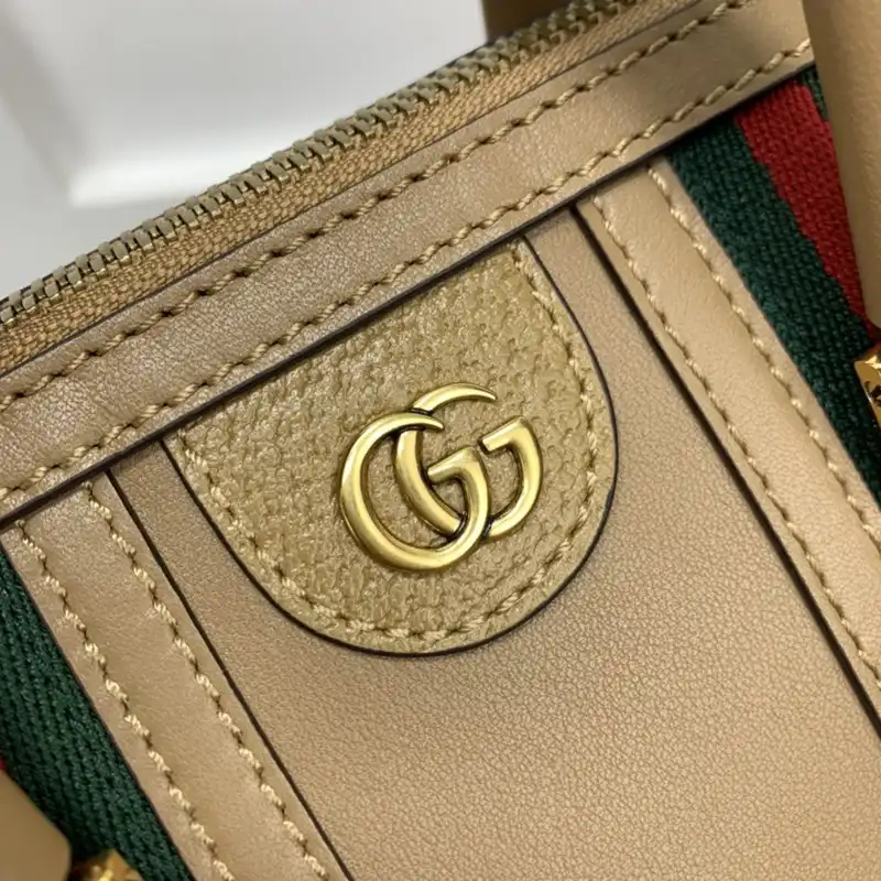 G*u*i bag 2211ya0026