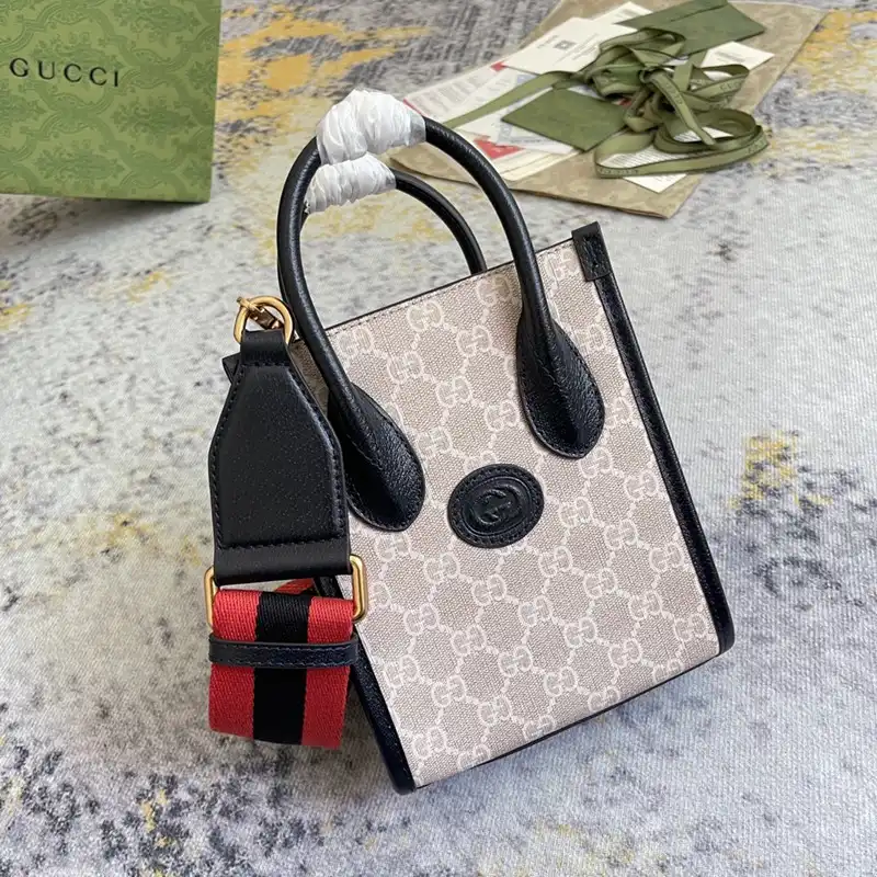G*u*i bag 2212dj0035