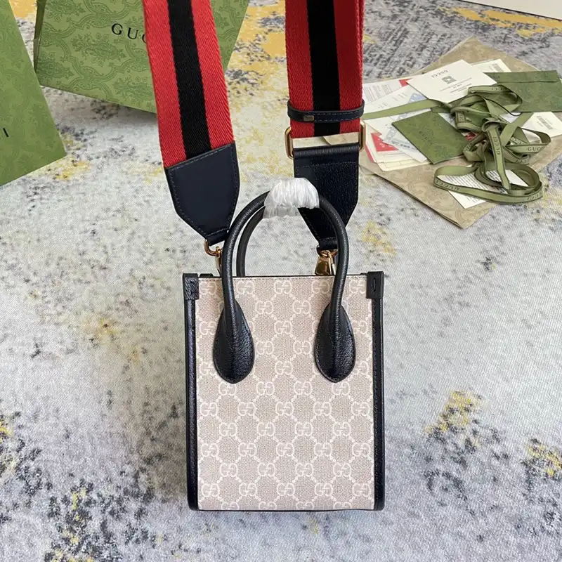 G*u*i bag 2212dj0035