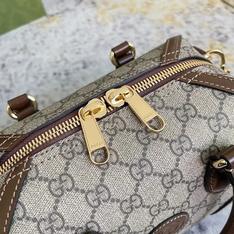 G*u*i bag 2212dj0042