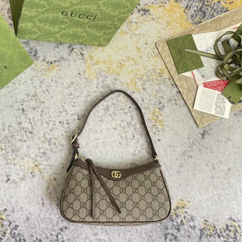 G*u*i bag 2212dj0050