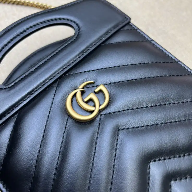 G*u*i bag 2212ya0023