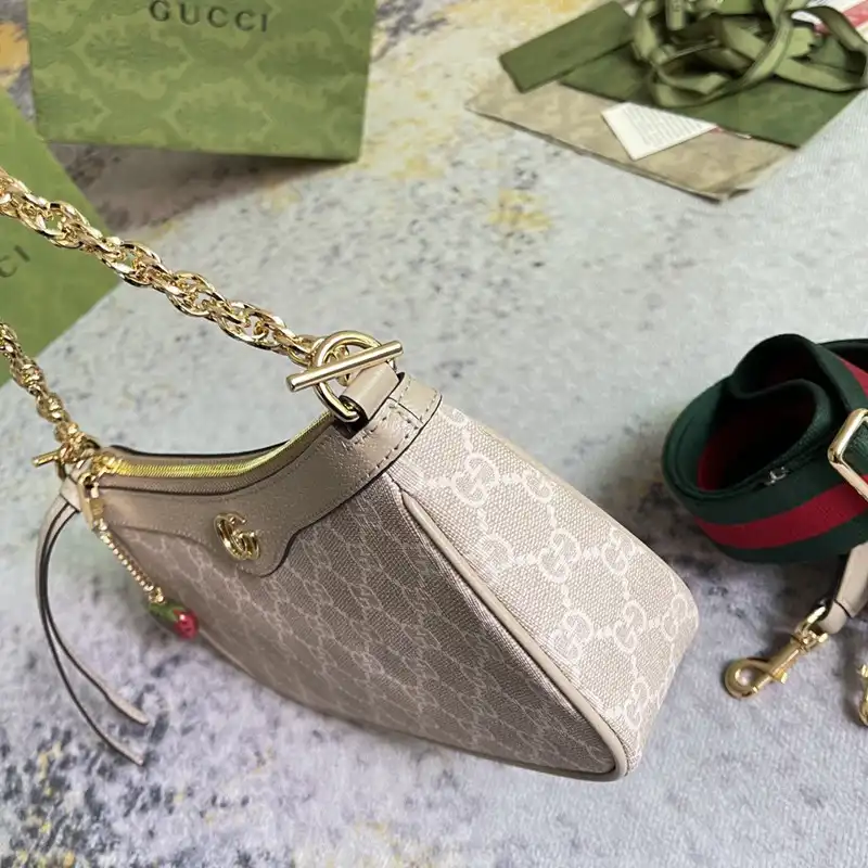 G*u*i bag 2301dj0006