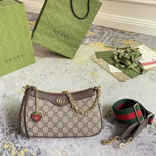 G*u*i bag 2301dj0008