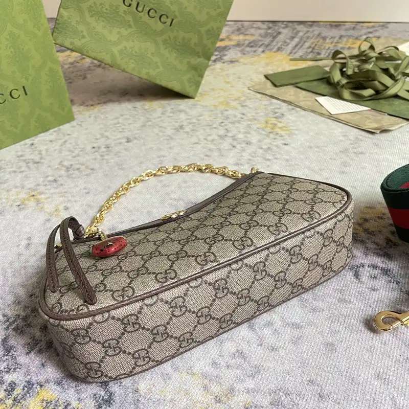 G*u*i bag 2301dj0008