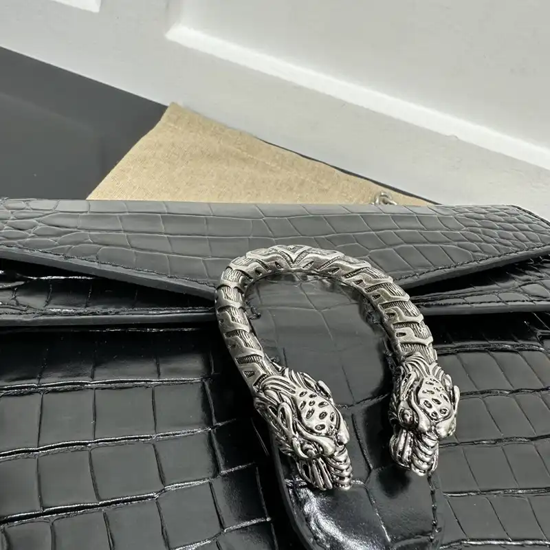 G*u*i bag 2301ya0006