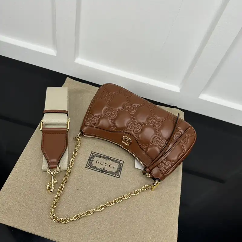 G*u*i bag 2301ya0021