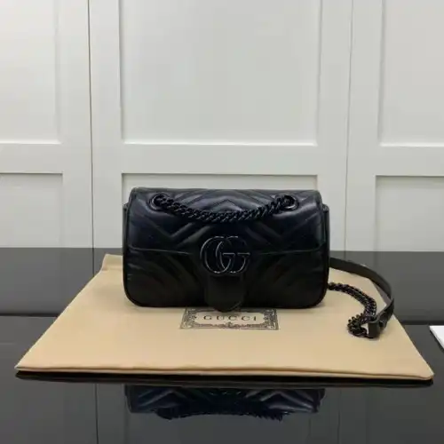 G*u*i bag 2303ht0001