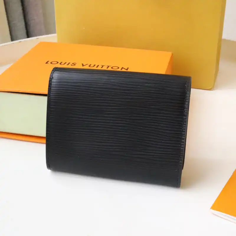 LV Bag 2304DJ0111