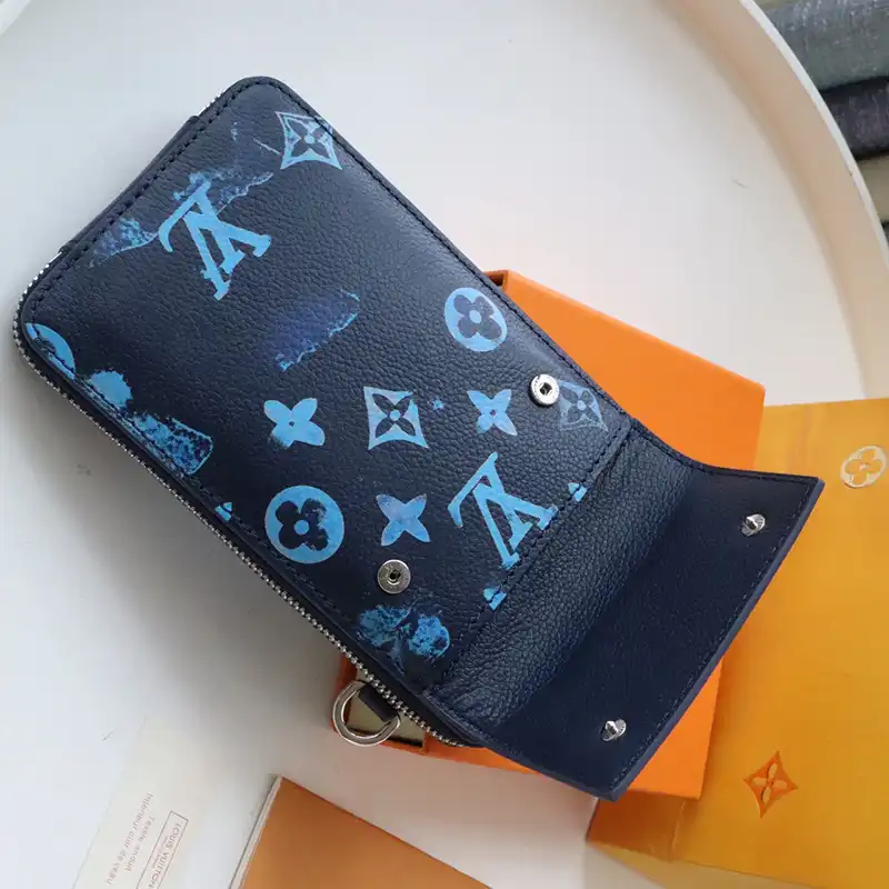 LV Bag 2304DJ0126