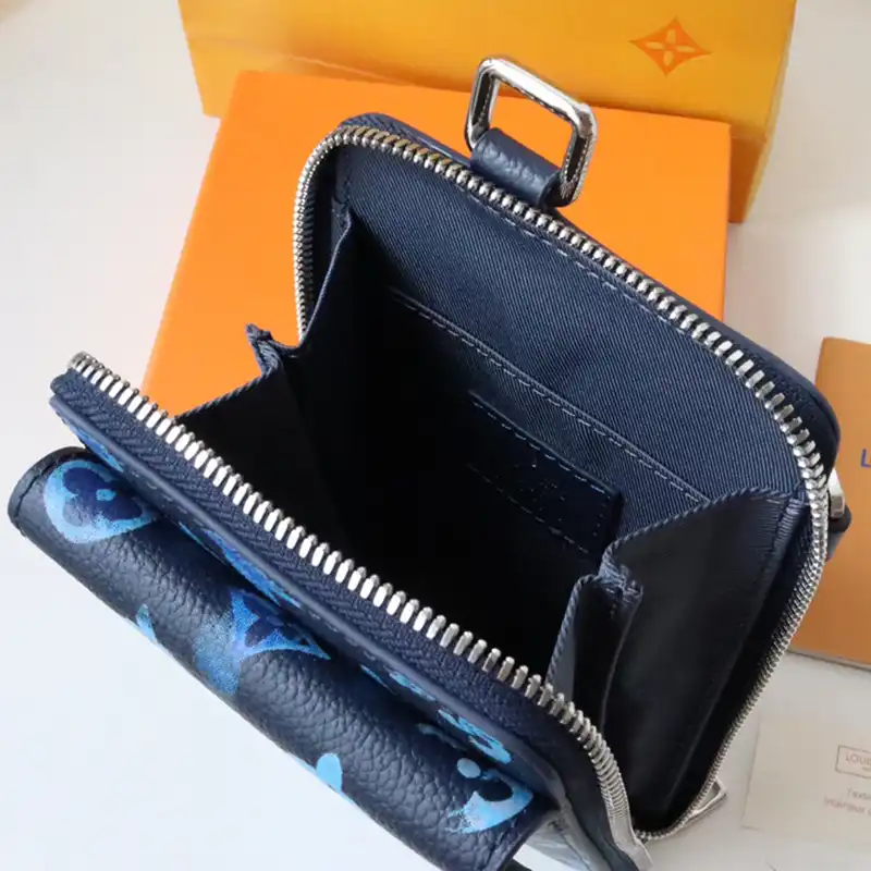 LV Bag 2304DJ0126