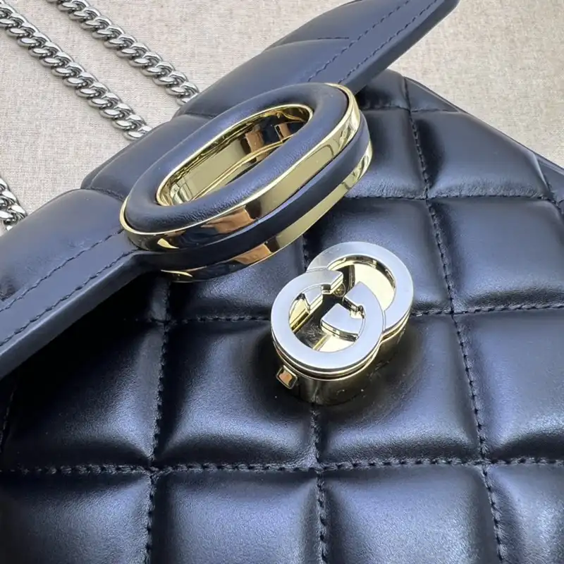 G*u*i bag 2304ya0083