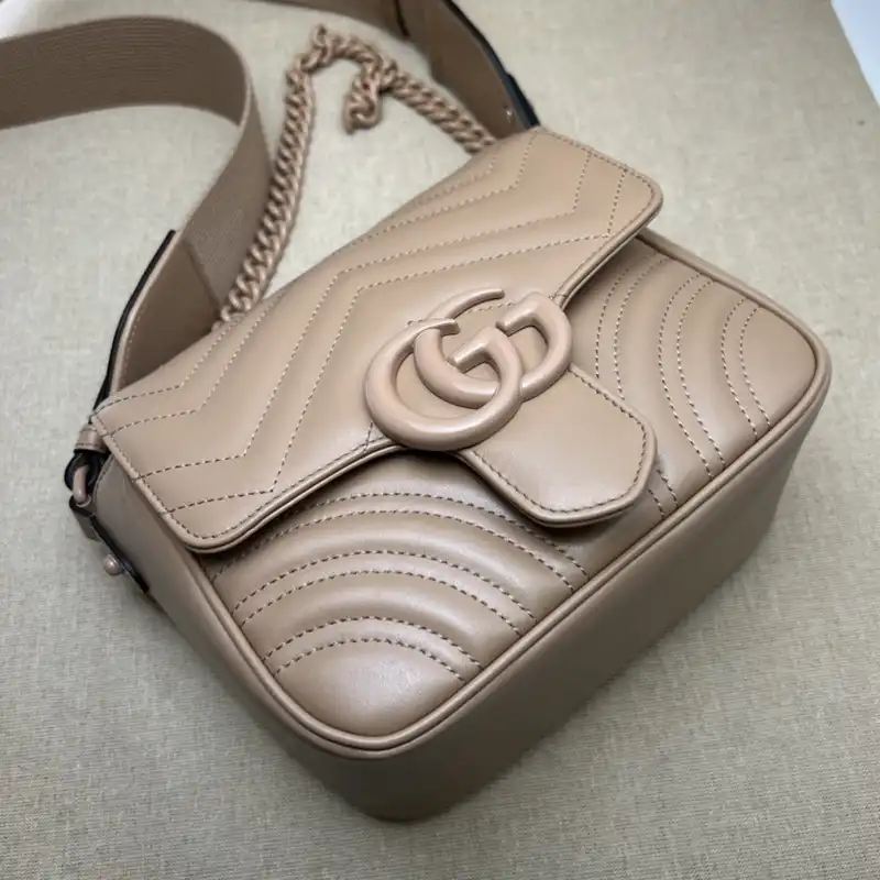 G*u*i bag 2304ya0095