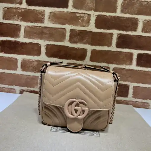 G*u*i bag 2304ya0095