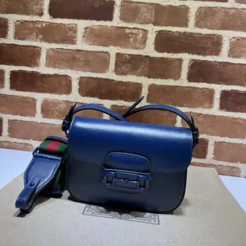 G*u*i bag 2304ya0101