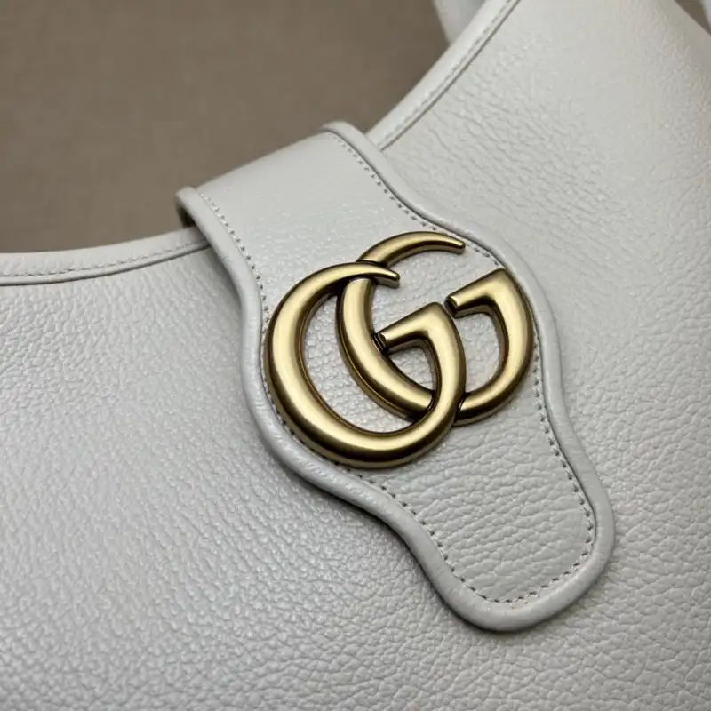 G*u*i bag 2304ya0105