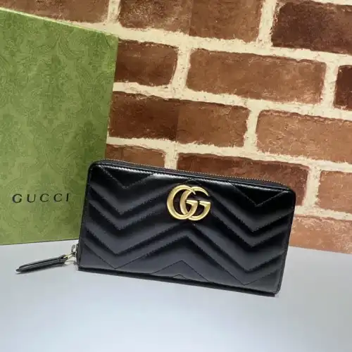 G*u*i bag 2304ya0118