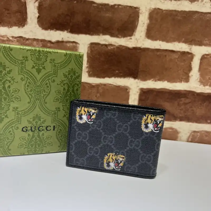 G*u*i bag 2304ya0124
