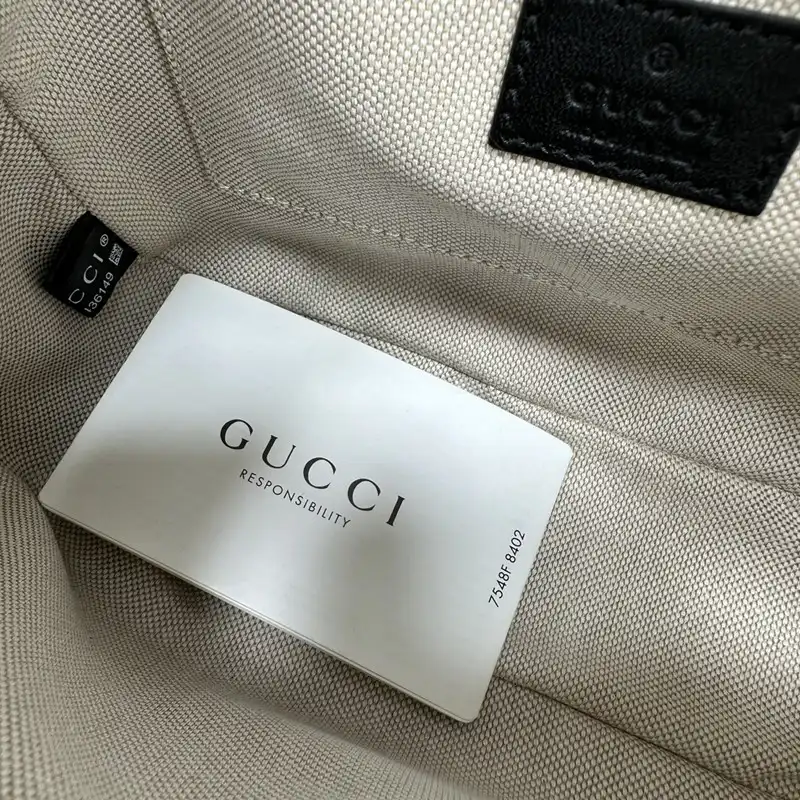 G*u*i bag 2304ya0133