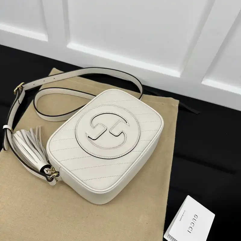 G*u*i bag 2304ya0136