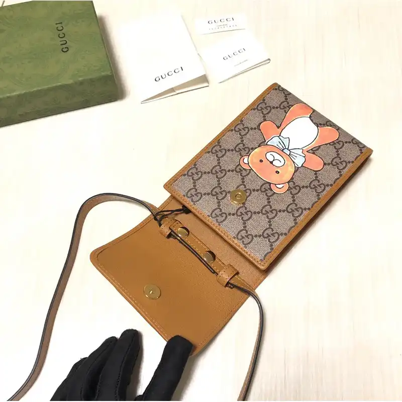 G*u*i bag 2304ya0139