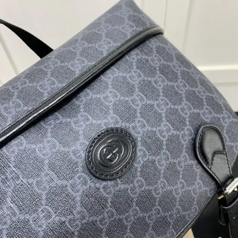 G*u*i bag 2304ya0143