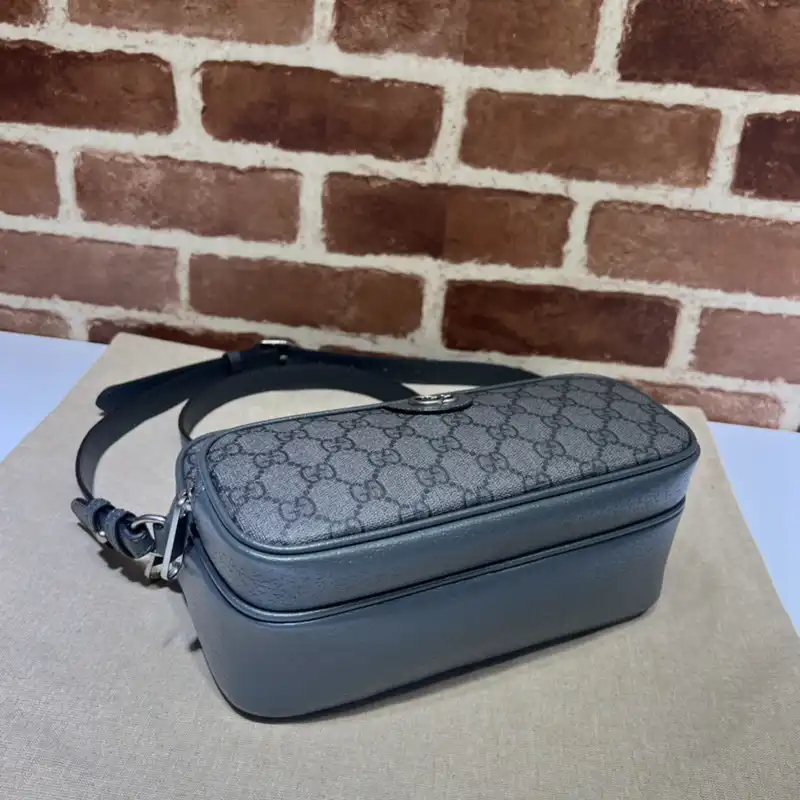 G*u*i bag 2304ya0148