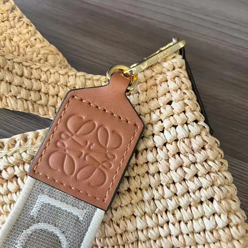Loewe Bag 2306HT0006