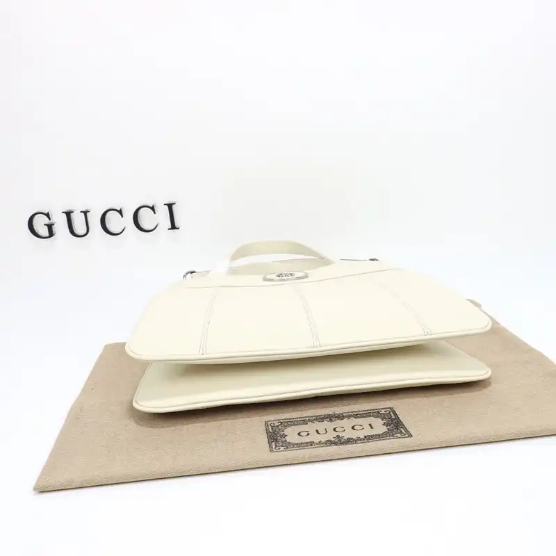 G*u*i bag 2306ya0058
