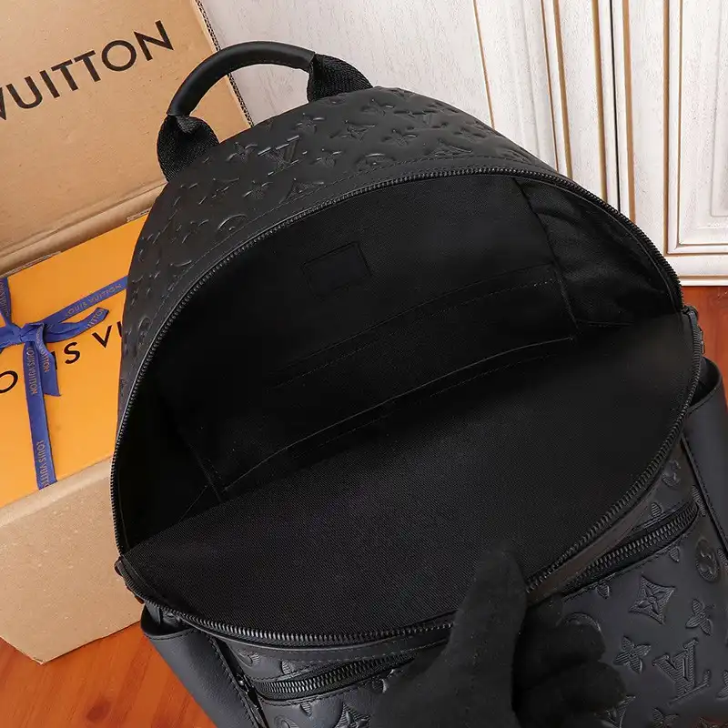 LV Bag 2306YA0133