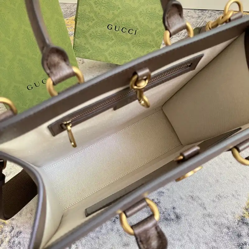 G*u*i bag 2306ya0161