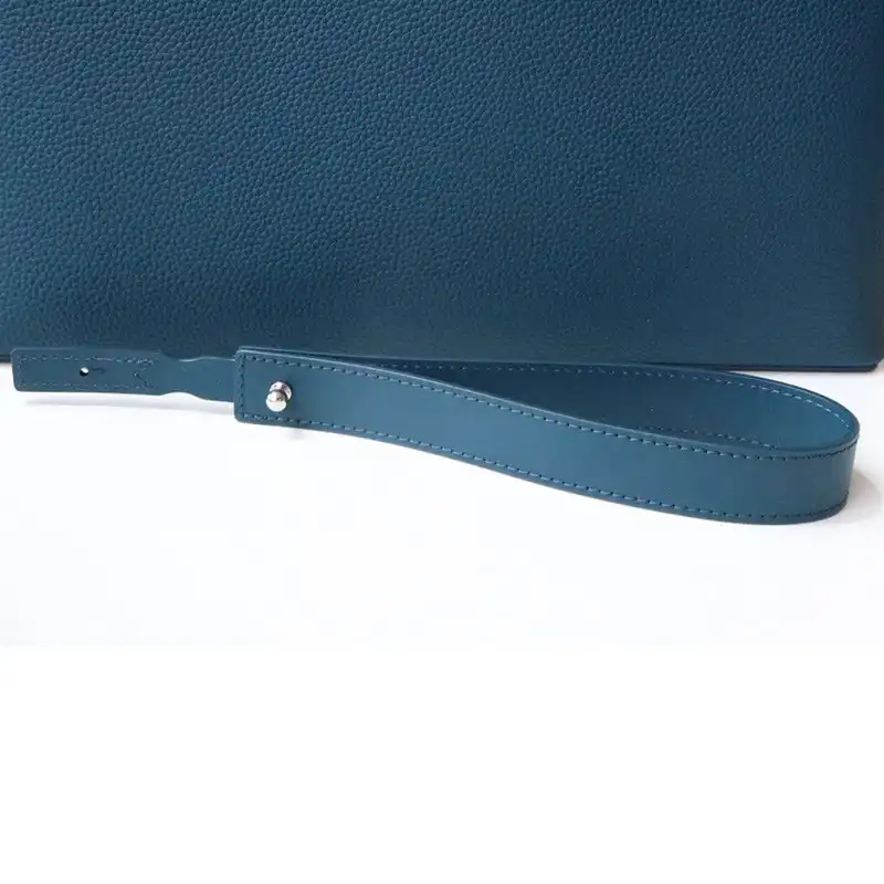 LV Bag 2308DJ0039