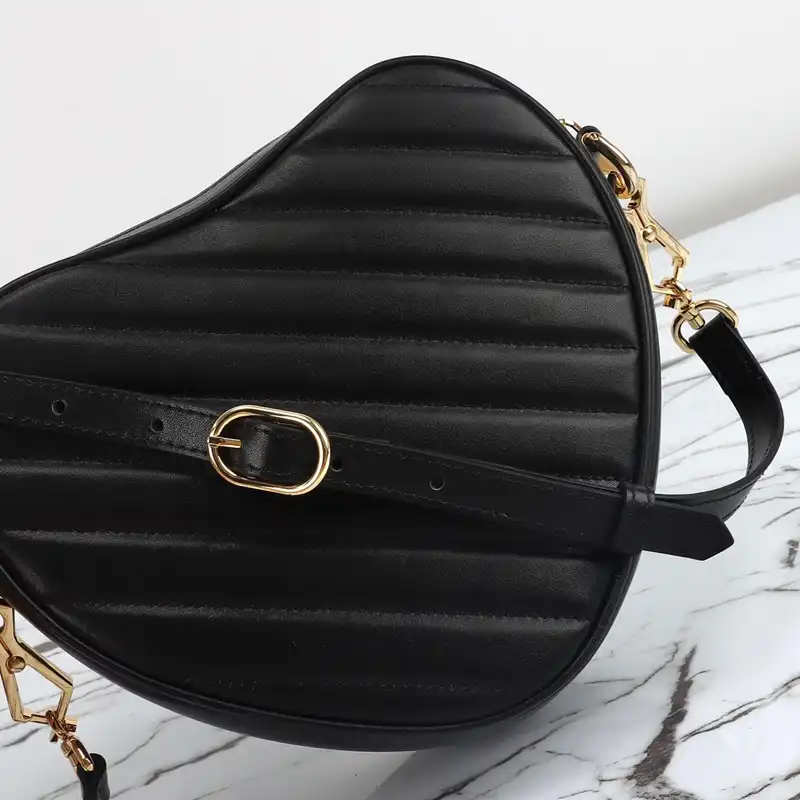 G*u*i bag 2309ya0034