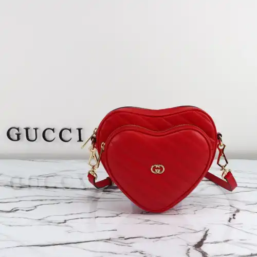 G*u*i bag 2309ya0036