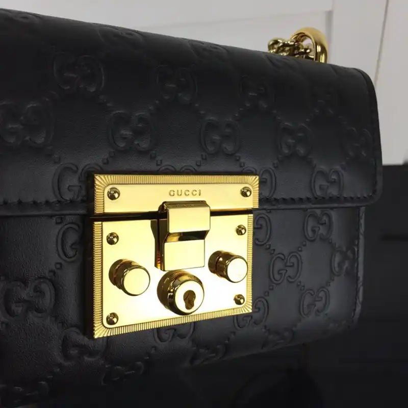 G*u*i bag 2309ya0064