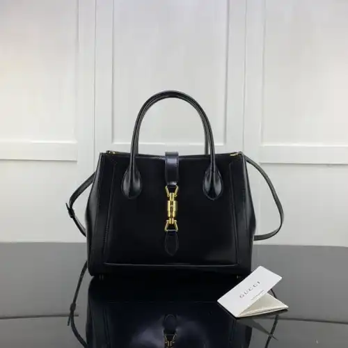 G*u*i bag 2309ya0072