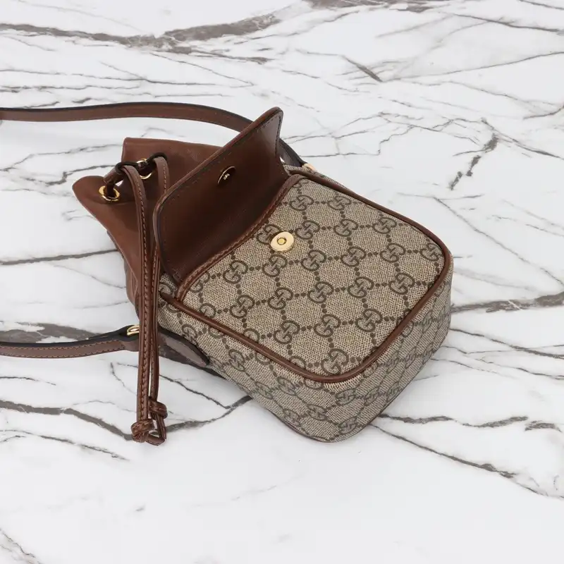 G*u*i bag 2309ya0174