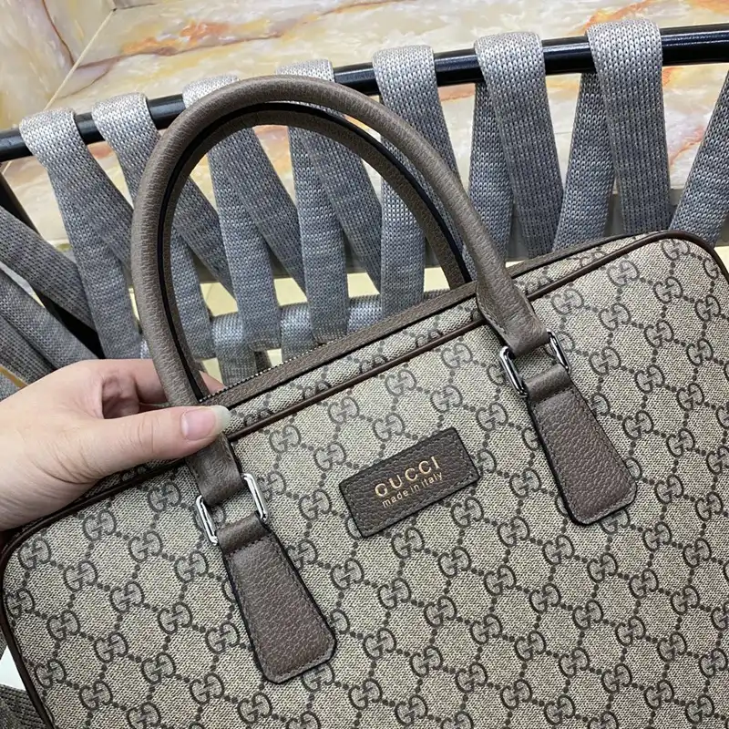 G*u*i bags 2311ya0094