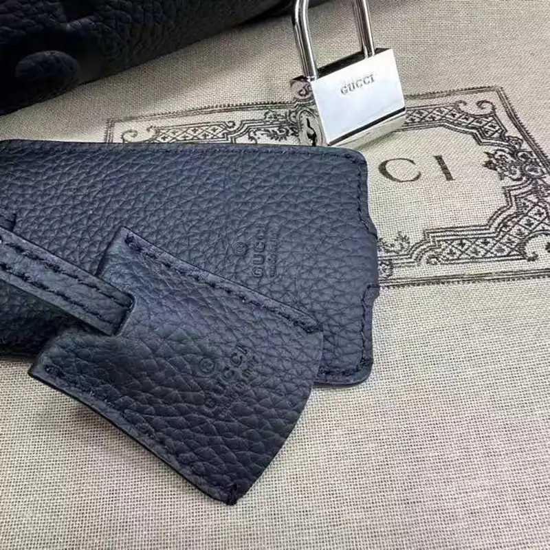 G*u*i bag 2312ht0002