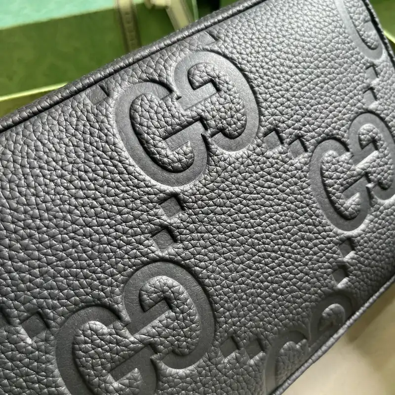 G*u*i bags 2312ya0092