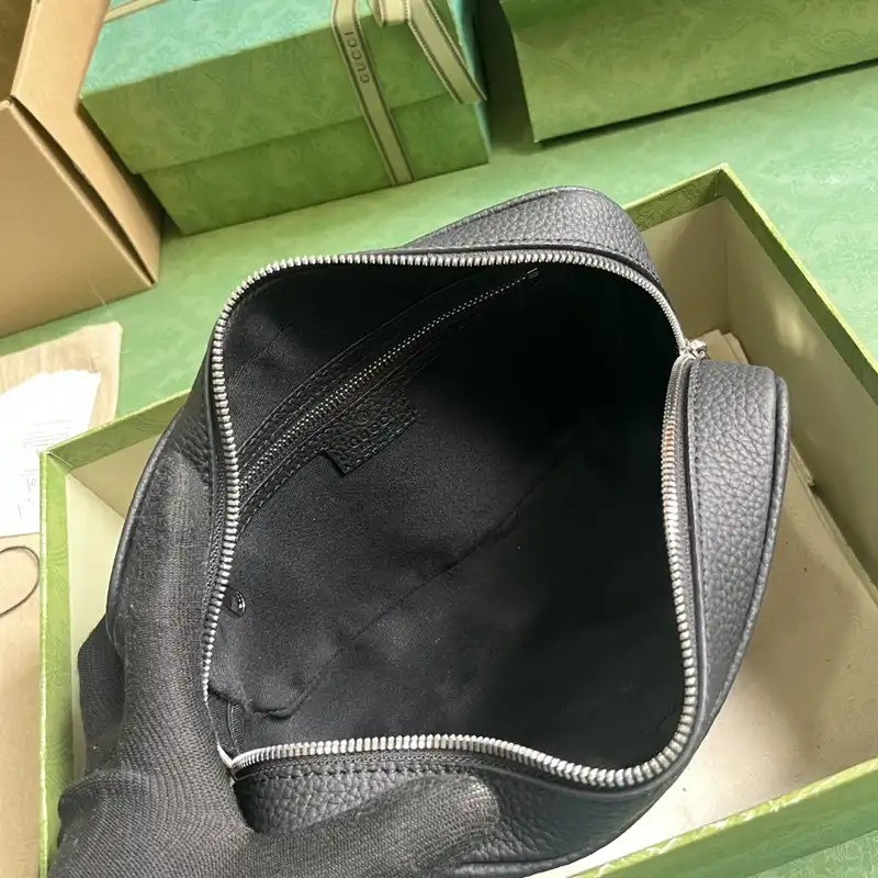 G*u*i bags 2312ya0092