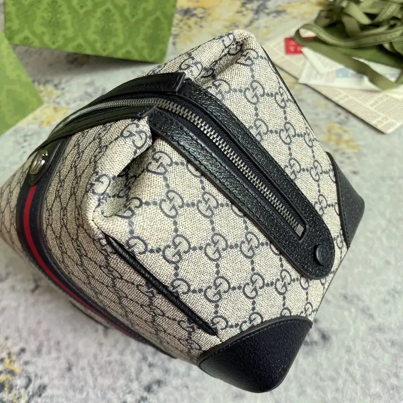 G*u*i bags 2312ya0094