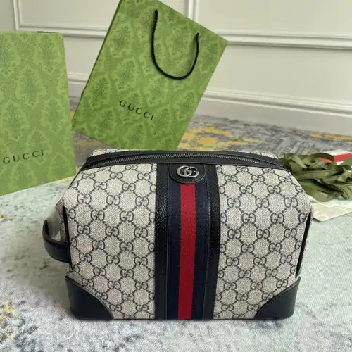 G*u*i bags 2312ya0094