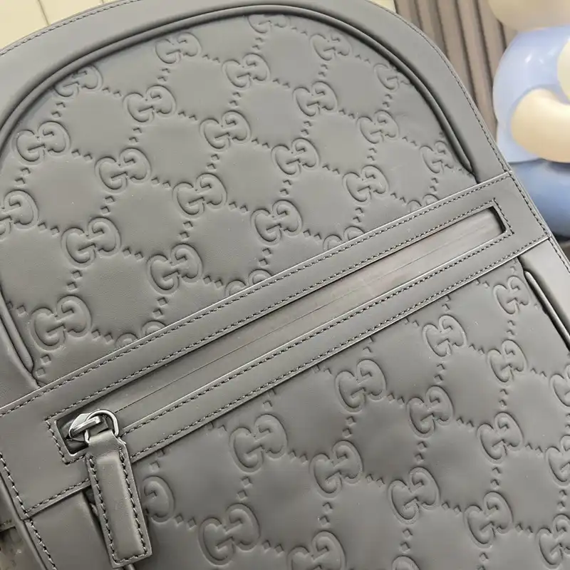G*u*i bags 2401ya0075